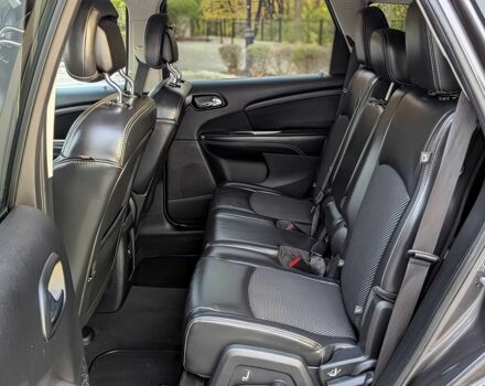 Серый Додж Джорни, объемом двигателя 3.6 л и пробегом 70 тыс. км за 5500 $, фото 13 на Automoto.ua