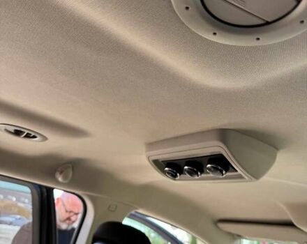 Серый Додж Джорни, объемом двигателя 2.36 л и пробегом 200 тыс. км за 13000 $, фото 24 на Automoto.ua