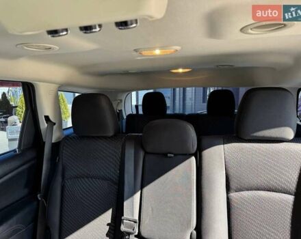 Серый Додж Джорни, объемом двигателя 2.36 л и пробегом 200 тыс. км за 13000 $, фото 17 на Automoto.ua