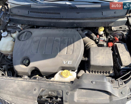 Серый Додж Джорни, объемом двигателя 3.6 л и пробегом 157 тыс. км за 15000 $, фото 22 на Automoto.ua