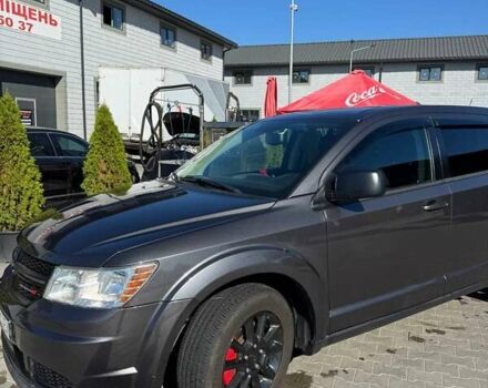 Серый Додж Джорни, объемом двигателя 2.36 л и пробегом 200 тыс. км за 13000 $, фото 6 на Automoto.ua