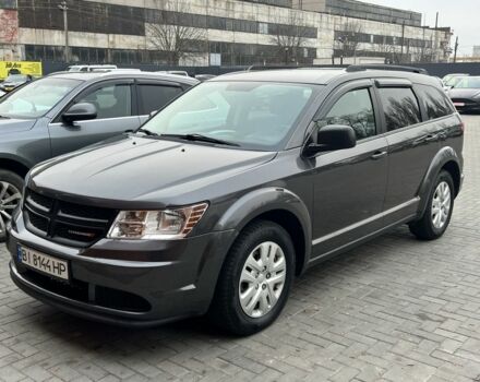 Серый Додж Джорни, объемом двигателя 2.4 л и пробегом 180 тыс. км за 8800 $, фото 2 на Automoto.ua