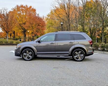 Серый Додж Джорни, объемом двигателя 3.6 л и пробегом 70 тыс. км за 5500 $, фото 3 на Automoto.ua