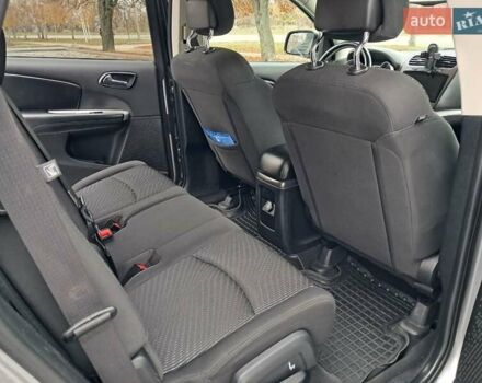 Серый Додж Джорни, объемом двигателя 2.36 л и пробегом 138 тыс. км за 12900 $, фото 11 на Automoto.ua