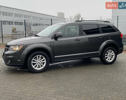 Серый Додж Джорни, объемом двигателя 3.6 л и пробегом 188 тыс. км за 9900 $, фото 8 на Automoto.ua