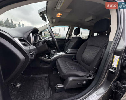 Серый Додж Джорни, объемом двигателя 2.4 л и пробегом 141 тыс. км за 10500 $, фото 39 на Automoto.ua