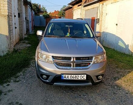 Серый Додж Джорни, объемом двигателя 2.4 л и пробегом 227 тыс. км за 12600 $, фото 1 на Automoto.ua