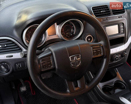 Сірий Додж Джорні, об'ємом двигуна 3.6 л та пробігом 188 тис. км за 10200 $, фото 12 на Automoto.ua