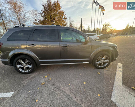 Серый Додж Джорни, объемом двигателя 3.6 л и пробегом 139 тыс. км за 13950 $, фото 22 на Automoto.ua