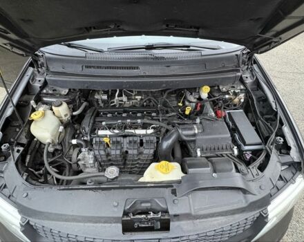 Серый Додж Джорни, объемом двигателя 2.4 л и пробегом 240 тыс. км за 11200 $, фото 7 на Automoto.ua