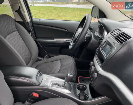 Серый Додж Джорни, объемом двигателя 3.6 л и пробегом 188 тыс. км за 9900 $, фото 14 на Automoto.ua