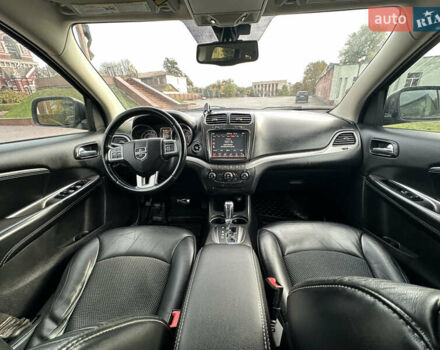 Додж Джорни 2016 в Днепре (Днепропетровске) на Automoto.ua Серый Додж Джорни, объемом двигателя 3.6 л и пробегом 201 тыс. км за 12999 $, фото 26 на Automoto.ua