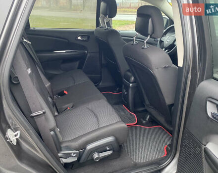 Серый Додж Джорни, объемом двигателя 3.6 л и пробегом 188 тыс. км за 9900 $, фото 19 на Automoto.ua