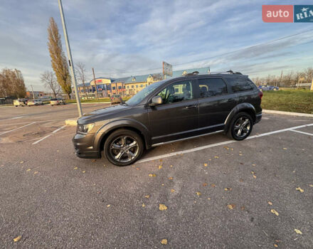 Серый Додж Джорни, объемом двигателя 3.6 л и пробегом 139 тыс. км за 13950 $, фото 4 на Automoto.ua