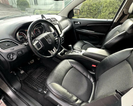 Додж Джорни 2016 в Днепре (Днепропетровске) на Automoto.ua Серый Додж Джорни, объемом двигателя 3.6 л и пробегом 201 тыс. км за 12999 $, фото 10 на Automoto.ua