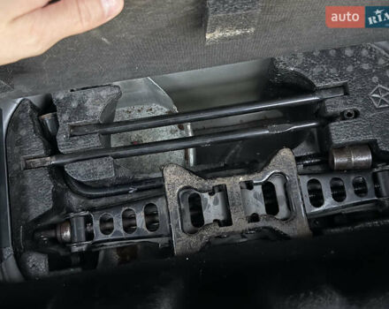 Сірий Додж Джорні, об'ємом двигуна 3.6 л та пробігом 188 тис. км за 10200 $, фото 19 на Automoto.ua