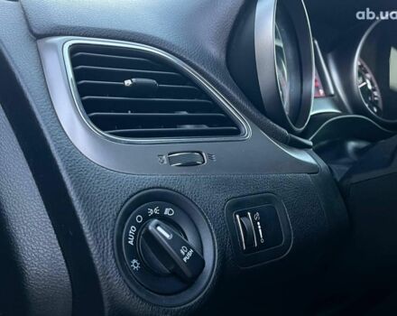 Серый Додж Джорни, объемом двигателя 2.4 л и пробегом 170 тыс. км за 10590 $, фото 15 на Automoto.ua