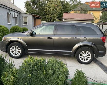 Серый Додж Джорни, объемом двигателя 2.4 л и пробегом 170 тыс. км за 12500 $, фото 12 на Automoto.ua