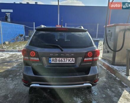 Серый Додж Джорни, объемом двигателя 3.6 л и пробегом 331 тыс. км за 11500 $, фото 2 на Automoto.ua