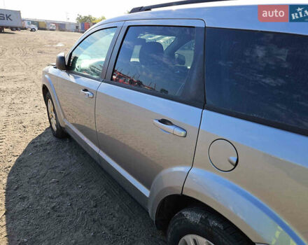 Сірий Додж Джорні, об'ємом двигуна 2.4 л та пробігом 209 тис. км за 8200 $, фото 11 на Automoto.ua