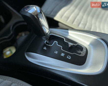 Серый Додж Джорни, объемом двигателя 3.6 л и пробегом 86 тыс. км за 13700 $, фото 13 на Automoto.ua