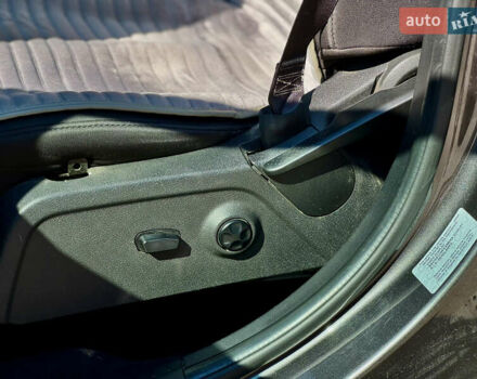 Серый Додж Джорни, объемом двигателя 3.6 л и пробегом 86 тыс. км за 13700 $, фото 12 на Automoto.ua