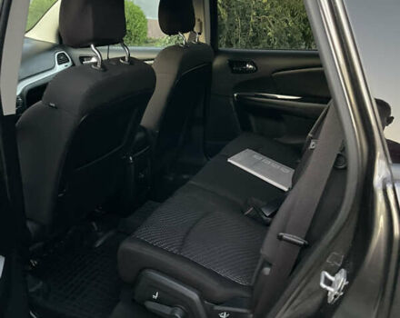 Серый Додж Джорни, объемом двигателя 2.4 л и пробегом 170 тыс. км за 12500 $, фото 15 на Automoto.ua