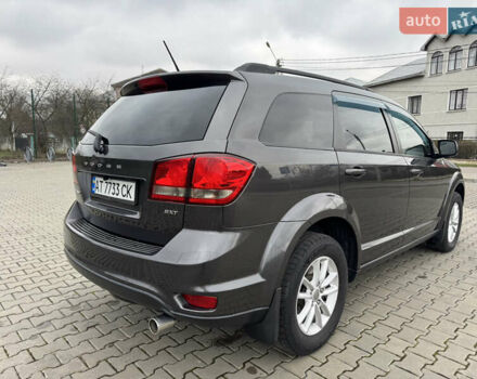 Серый Додж Джорни, объемом двигателя 2.4 л и пробегом 141 тыс. км за 10500 $, фото 26 на Automoto.ua