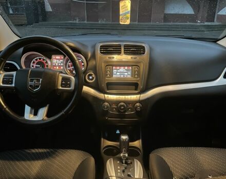 Серый Додж Джорни, объемом двигателя 2.4 л и пробегом 136 тыс. км за 10500 $, фото 11 на Automoto.ua