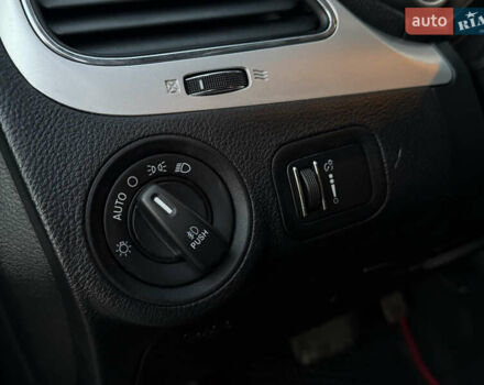 Сірий Додж Джорні, об'ємом двигуна 3.6 л та пробігом 188 тис. км за 10200 $, фото 16 на Automoto.ua