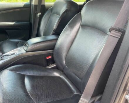 Серый Додж Джорни, объемом двигателя 3.6 л и пробегом 76 тыс. км за 5500 $, фото 9 на Automoto.ua