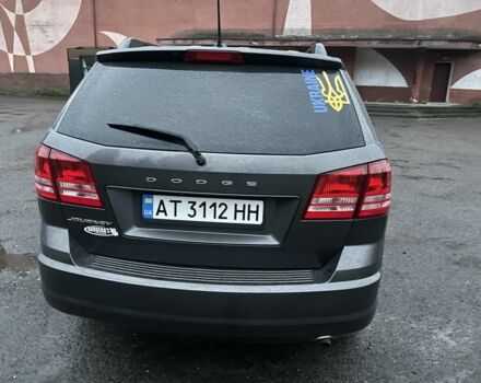 Серый Додж Джорни, объемом двигателя 2.4 л и пробегом 136 тыс. км за 10500 $, фото 4 на Automoto.ua