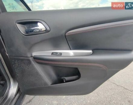 Серый Додж Джорни, объемом двигателя 3.6 л и пробегом 172 тыс. км за 15999 $, фото 18 на Automoto.ua