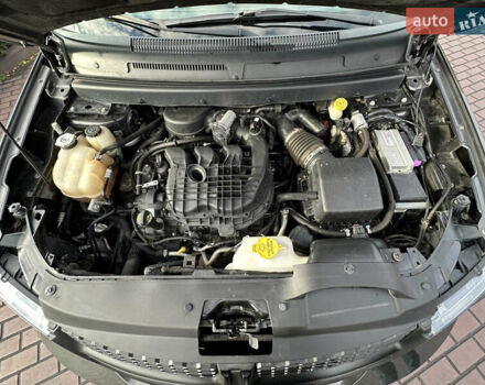 Додж Джорни 2016 в Днепре (Днепропетровске) на Automoto.ua Серый Додж Джорни, объемом двигателя 3.6 л и пробегом 201 тыс. км за 12999 $, фото 43 на Automoto.ua