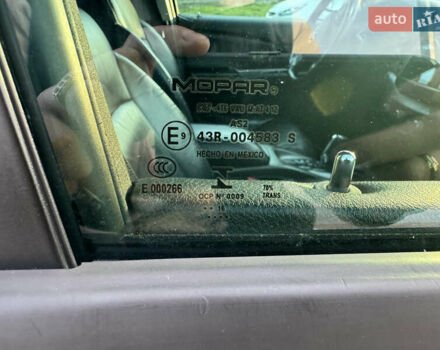 Серый Додж Джорни, объемом двигателя 3.6 л и пробегом 139 тыс. км за 13950 $, фото 79 на Automoto.ua