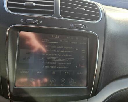 Серый Додж Джорни, объемом двигателя 3.6 л и пробегом 331 тыс. км за 11500 $, фото 8 на Automoto.ua