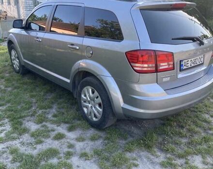 Сірий Додж Джорні, об'ємом двигуна 2.36 л та пробігом 122 тис. км за 11000 $, фото 9 на Automoto.ua