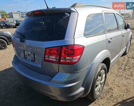 Сірий Додж Джорні, об'ємом двигуна 2.4 л та пробігом 209 тис. км за 8200 $, фото 9 на Automoto.ua