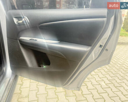 Серый Додж Джорни, объемом двигателя 3.6 л и пробегом 156 тыс. км за 13550 $, фото 13 на Automoto.ua