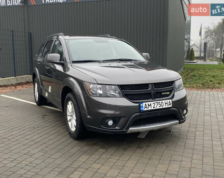 Серый Додж Джорни, объемом двигателя 3.6 л и пробегом 188 тыс. км за 9900 $, фото 1 на Automoto.ua
