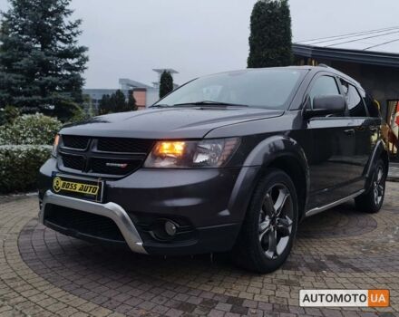 Серый Додж Джорни, объемом двигателя 3.6 л и пробегом 270 тыс. км за 11990 $, фото 2 на Automoto.ua