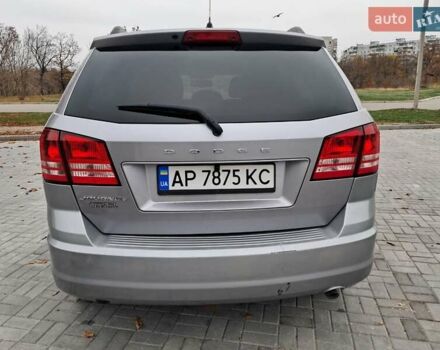 Серый Додж Джорни, объемом двигателя 2.36 л и пробегом 138 тыс. км за 12900 $, фото 3 на Automoto.ua