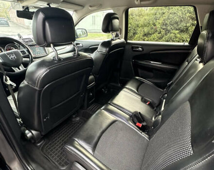 Додж Джорни 2016 в Днепре (Днепропетровске) на Automoto.ua Серый Додж Джорни, объемом двигателя 3.6 л и пробегом 201 тыс. км за 12999 $, фото 12 на Automoto.ua