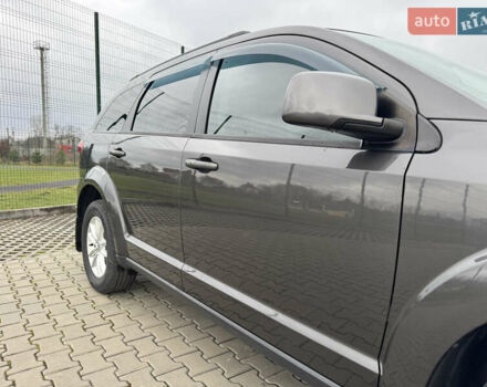 Серый Додж Джорни, объемом двигателя 2.4 л и пробегом 141 тыс. км за 10500 $, фото 23 на Automoto.ua