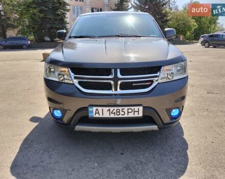Серый Додж Джорни, объемом двигателя 3.6 л и пробегом 263 тыс. км за 10700 $, фото 1 на Automoto.ua