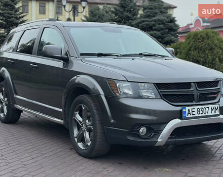 Додж Джорни 2016 в Днепре (Днепропетровске) на Automoto.ua Серый Додж Джорни, объемом двигателя 3.6 л и пробегом 201 тыс. км за 12999 $, фото 3 на Automoto.ua