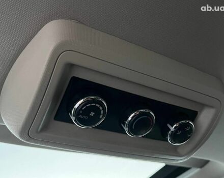 Серый Додж Джорни, объемом двигателя 2.4 л и пробегом 170 тыс. км за 10590 $, фото 31 на Automoto.ua