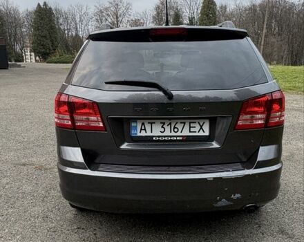 Серый Додж Джорни, объемом двигателя 2.4 л и пробегом 240 тыс. км за 11200 $, фото 2 на Automoto.ua