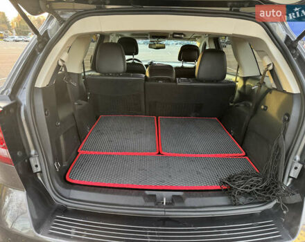 Серый Додж Джорни, объемом двигателя 3.6 л и пробегом 139 тыс. км за 13950 $, фото 57 на Automoto.ua