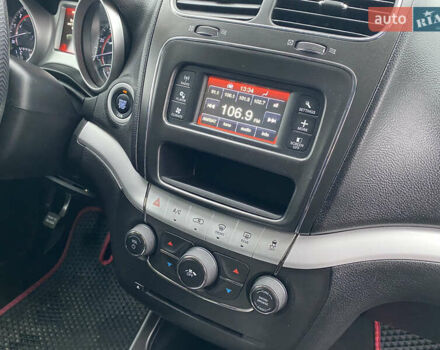 Серый Додж Джорни, объемом двигателя 3.6 л и пробегом 188 тыс. км за 9900 $, фото 15 на Automoto.ua